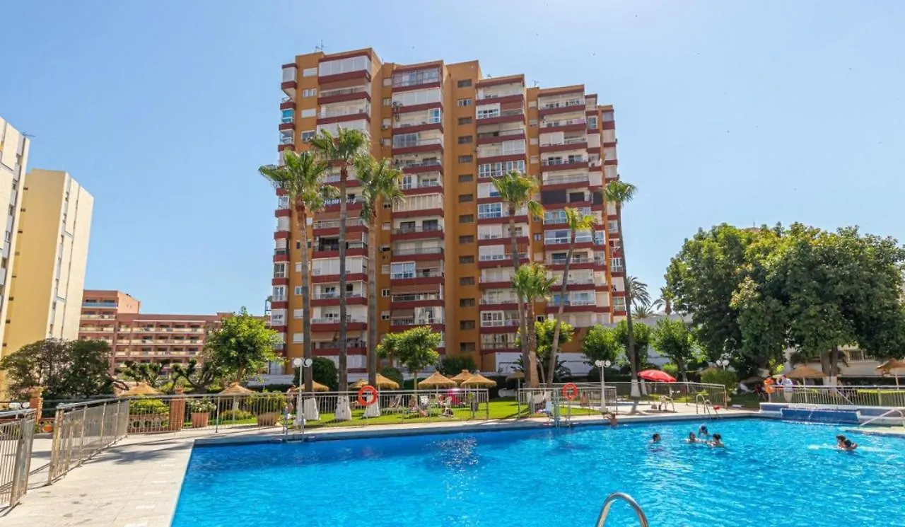 公寓 Coqueto Apartamento En Puerto Marina Con Piscina 贝纳尔马德纳