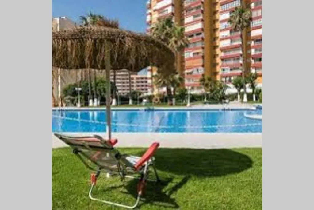 Coqueto Apartamento En Puerto Marina Con Piscina Benalmádena Lägenhet